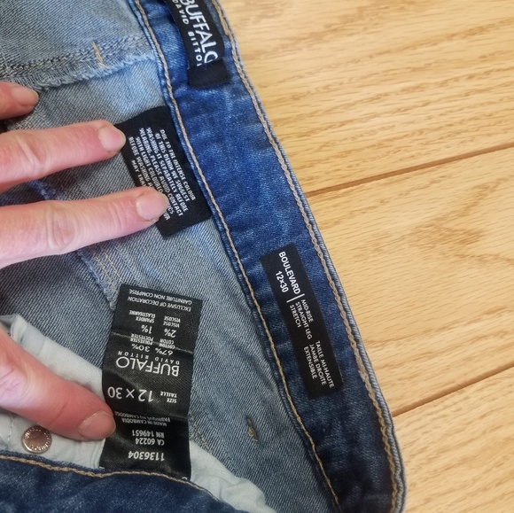 Buffalo jeans - Picture 3 of 3